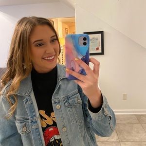 Meet your Posher, Abby